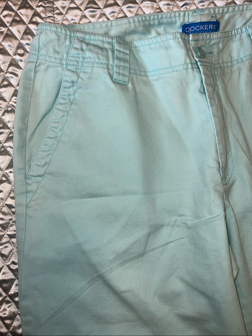 Dockers capris - Picture 8 of 11